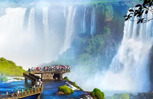 Best Places to Visit in Iguazu Falls
